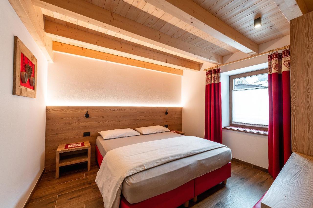 Ciasa Sas da le Doudesc Vigo di Fassa Exterior foto